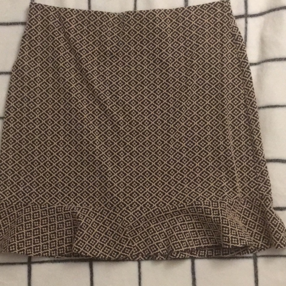 LOFT ruffle skirt